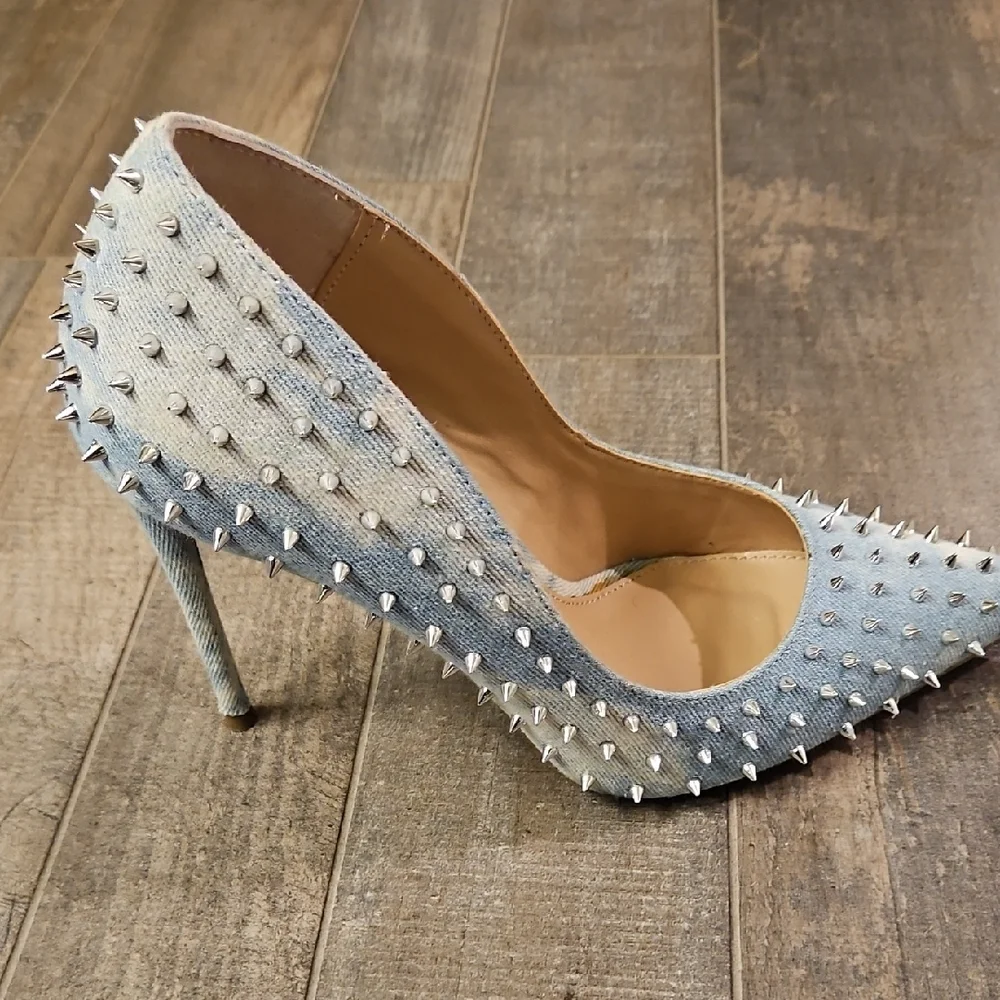 Steve Madden Vala Denim Studded/Spiked Heels - Picture 5 of 8